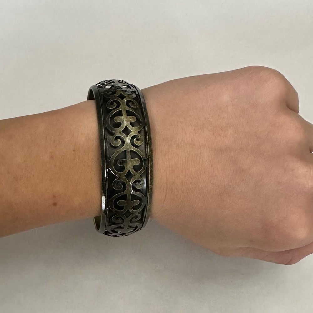 Womens Plunder antiqued‎ filigree design bangle bracelet